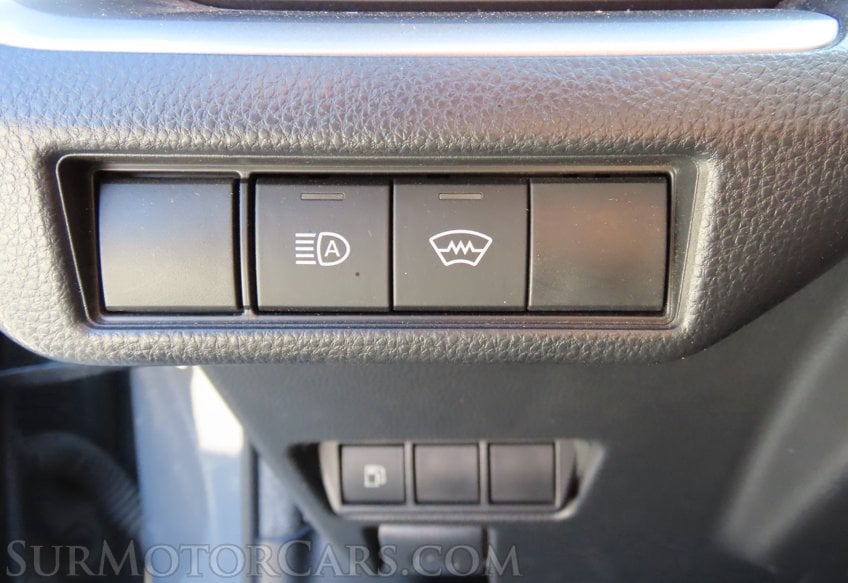 2024 Toyota Prius LE - Image 25