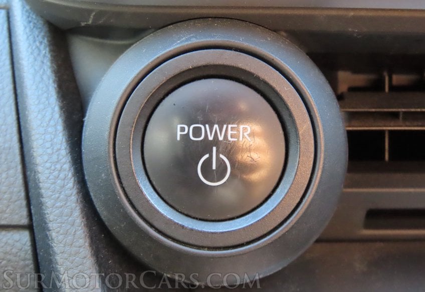 2024 Toyota Prius LE - Image 14