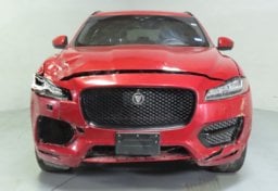2017 Jaguar F-PACE  35t R-Sport - Image 12