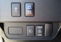 2020 Toyota Tacoma TRD Off-Road - Image 51
