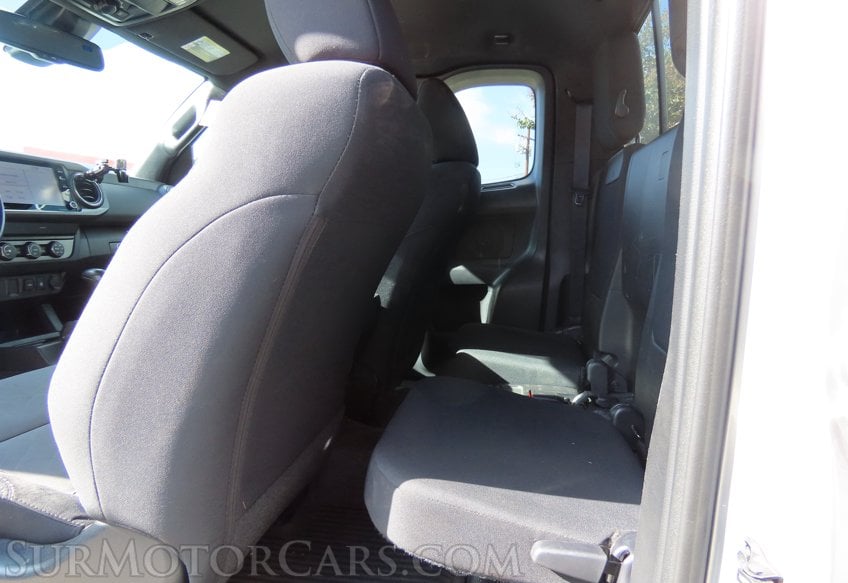 2020 Toyota Tacoma TRD Off-Road - Image 30