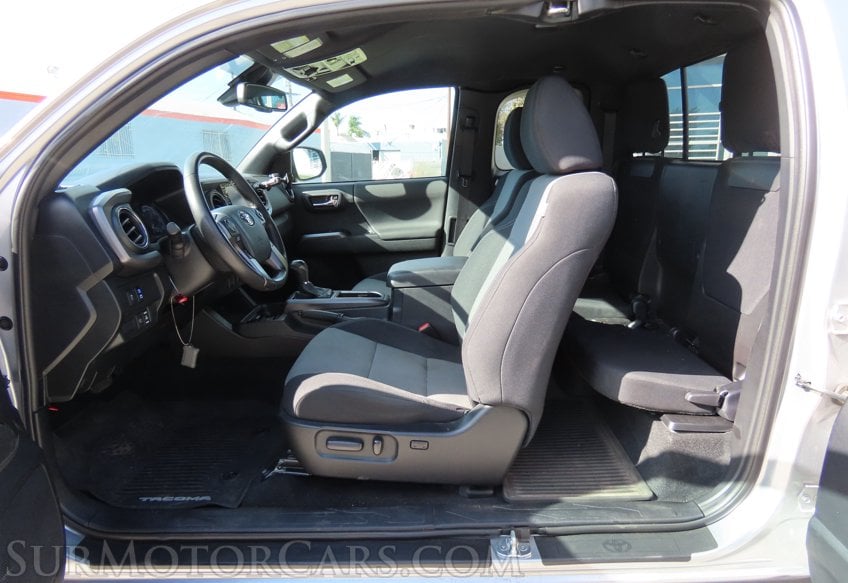 2020 Toyota Tacoma TRD Off-Road - Image 36