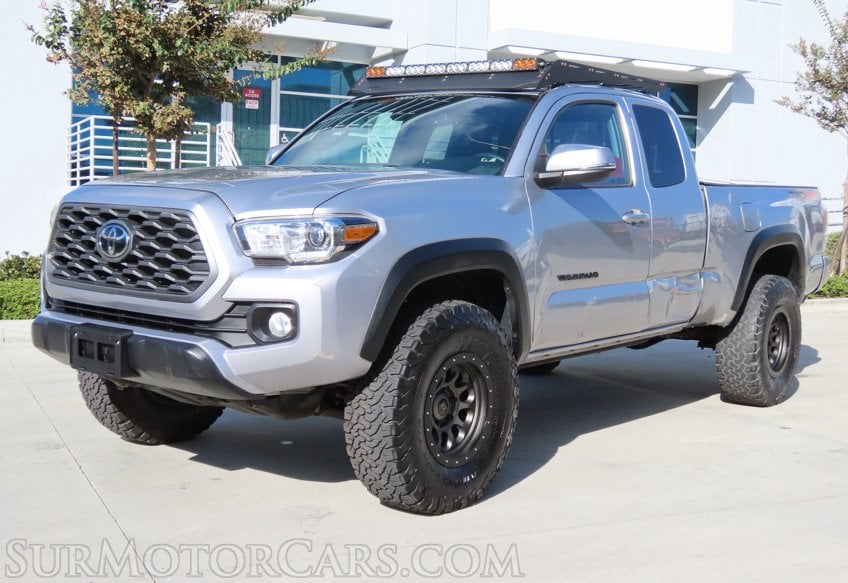 2020 Toyota Tacoma TRD Off-Road - Image 4