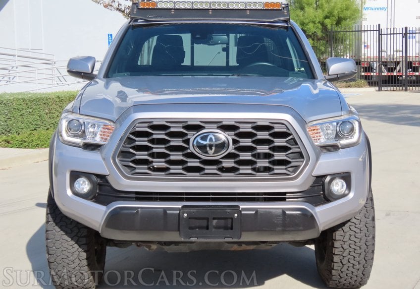 2020 Toyota Tacoma TRD Off-Road - Image 12