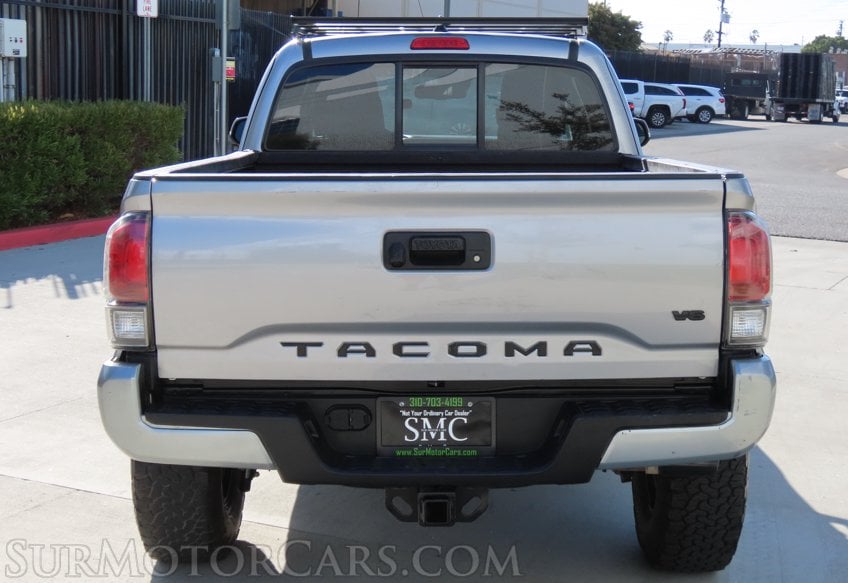 2020 Toyota Tacoma TRD Off-Road - Image 11