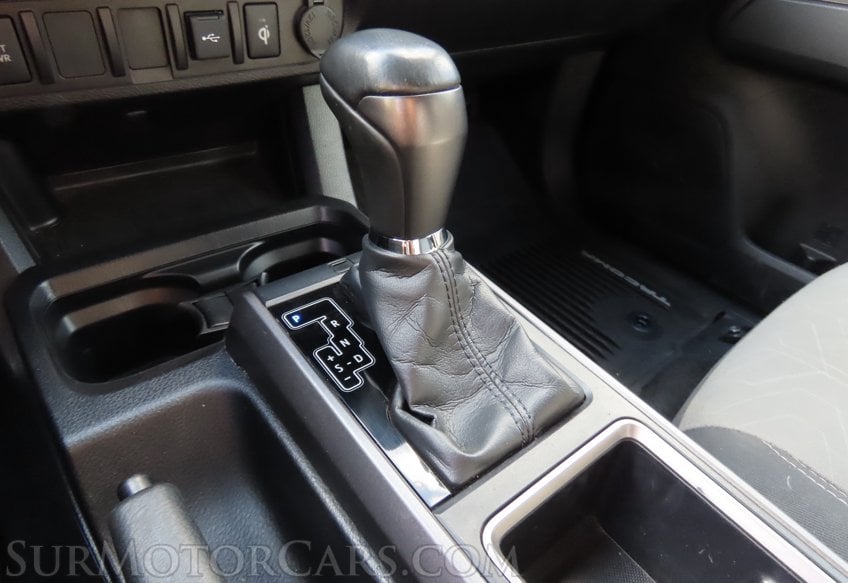 2020 Toyota Tacoma TRD Off-Road - Image 52