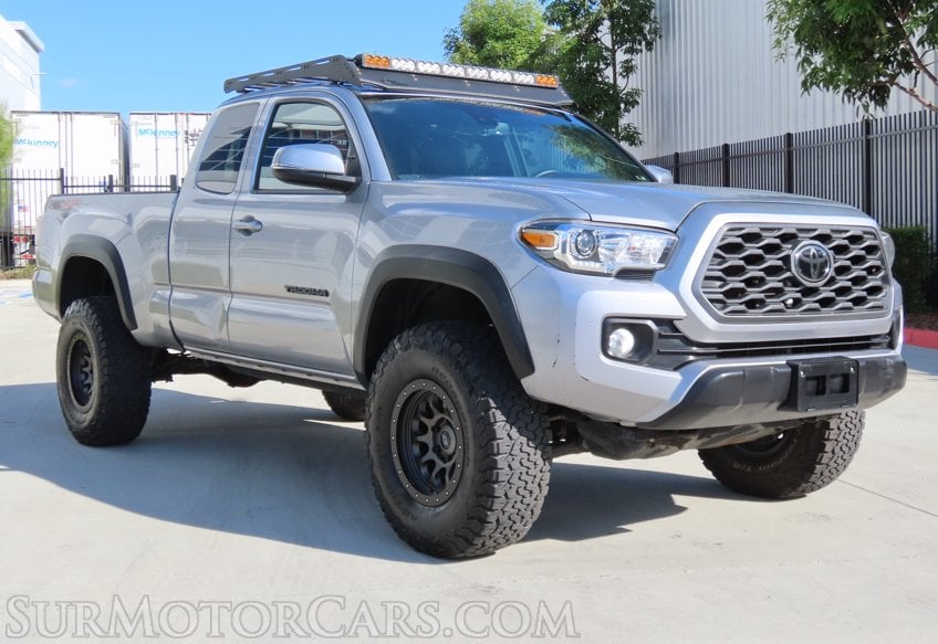 2020 Toyota Tacoma TRD Off-Road - Image 3