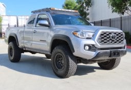 2020 Toyota Tacoma TRD Off-Road - Image 3