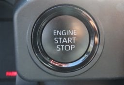 2024 Toyota Tacoma SR5 4x4 - Image 13