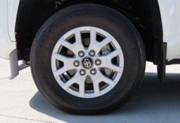 2024 Toyota Tacoma SR5 4x4 - Image 48