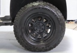 2022 Chevrolet Colorado Z71 - Image 48