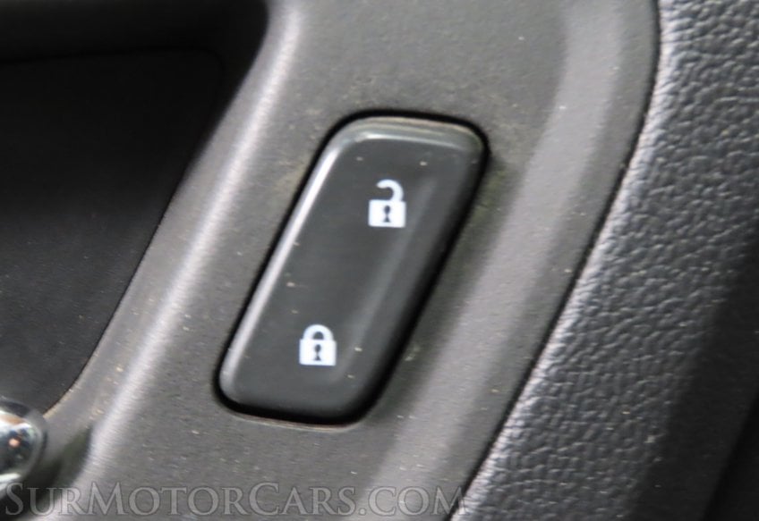 2022 Chevrolet Colorado Z71 - Image 23