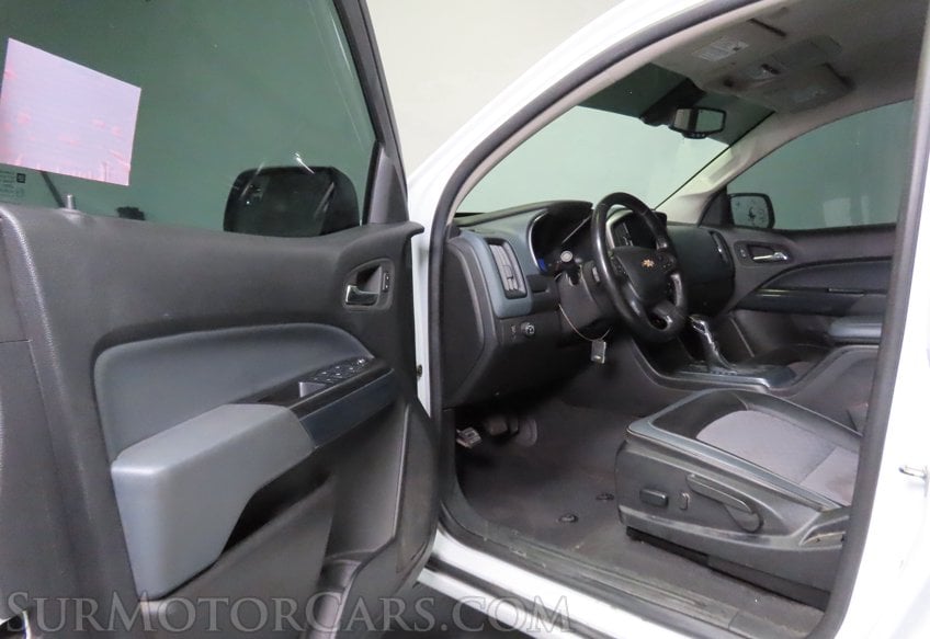 2022 Chevrolet Colorado Z71 - Image 28