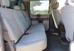2022 Ford F-250 Super Duty XL - Image 32