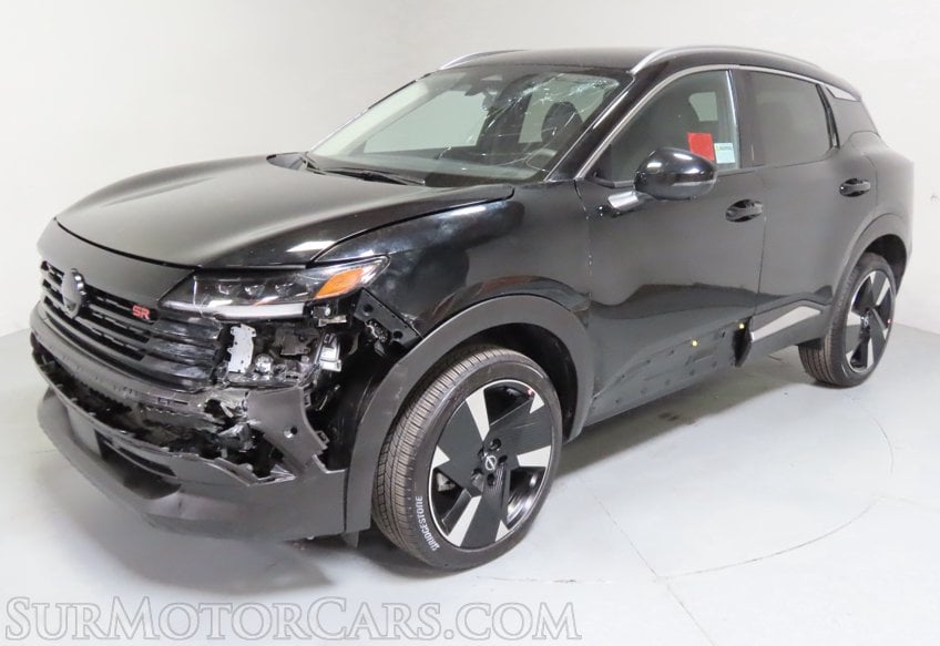 2026 Nissan Kicks SR - Image 2