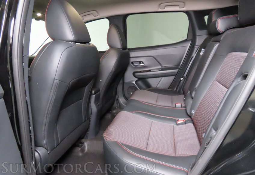 2026 Nissan Kicks SR - Image 30