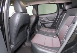 2026 Nissan Kicks SR - Image 30