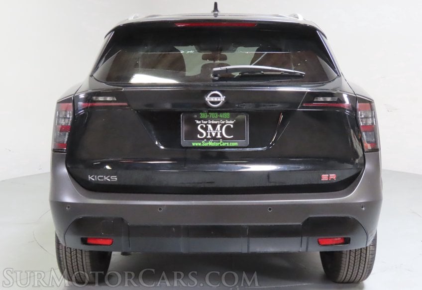 2026 Nissan Kicks SR - Image 13
