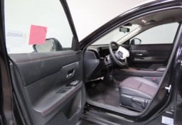 2026 Nissan Kicks SR - Image 26