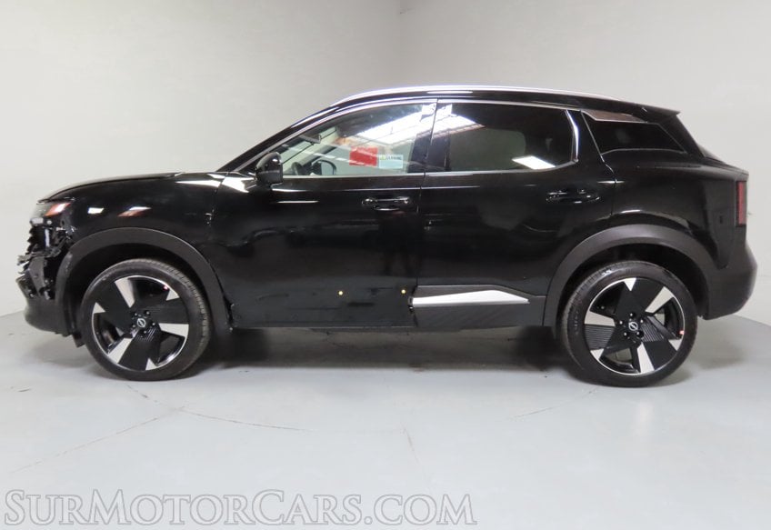 2026 Nissan Kicks SR - Image 5