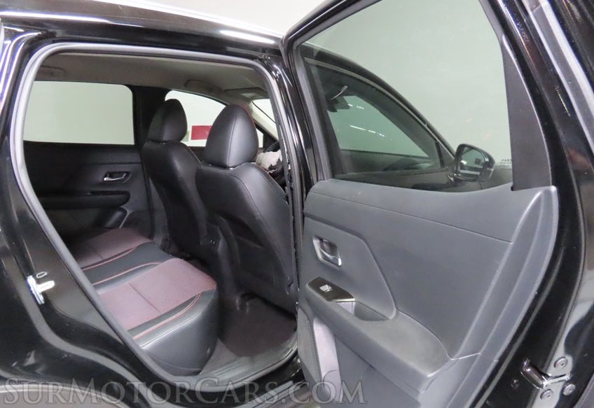 2026 Nissan Kicks SR - Image 22