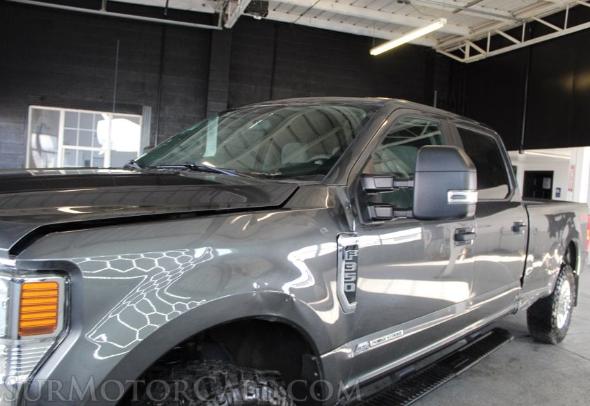 2020 Ford F-350 Super Duty - Image 13