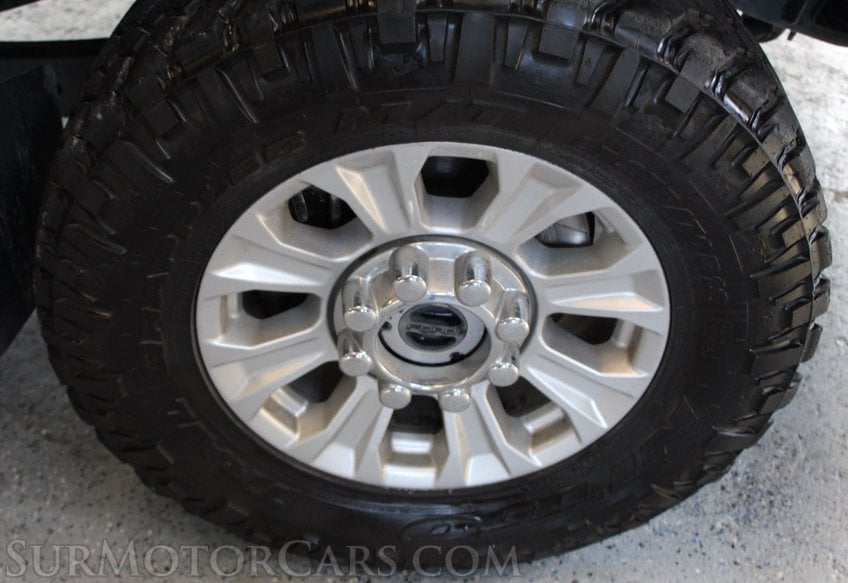 2020 Ford F-350 Super Duty - Image 42