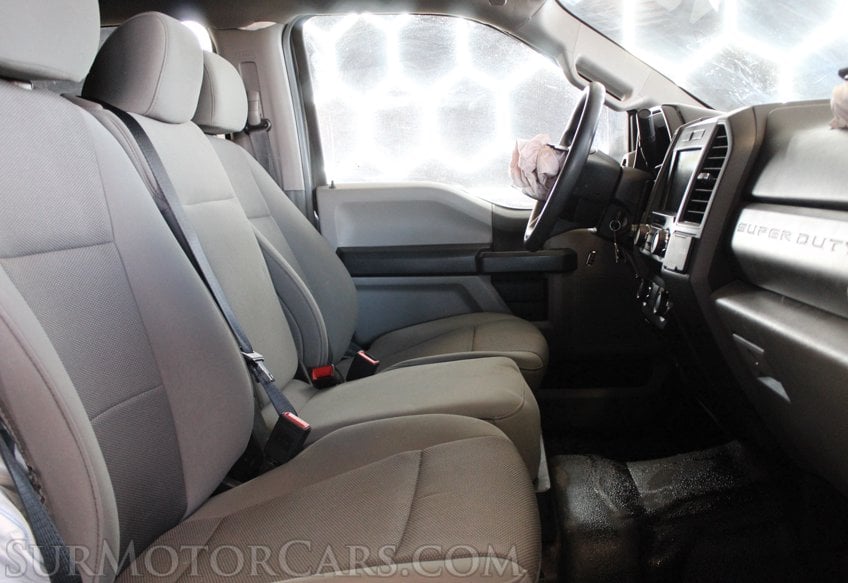 2020 Ford F-350 Super Duty - Image 60