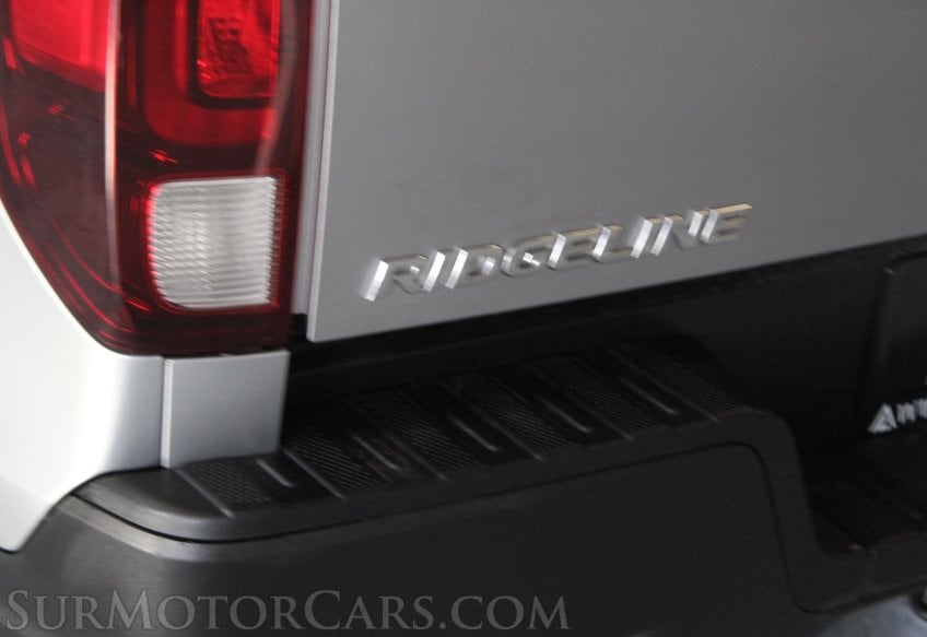 2021 Honda Ridgeline AWD Sport - Image 13