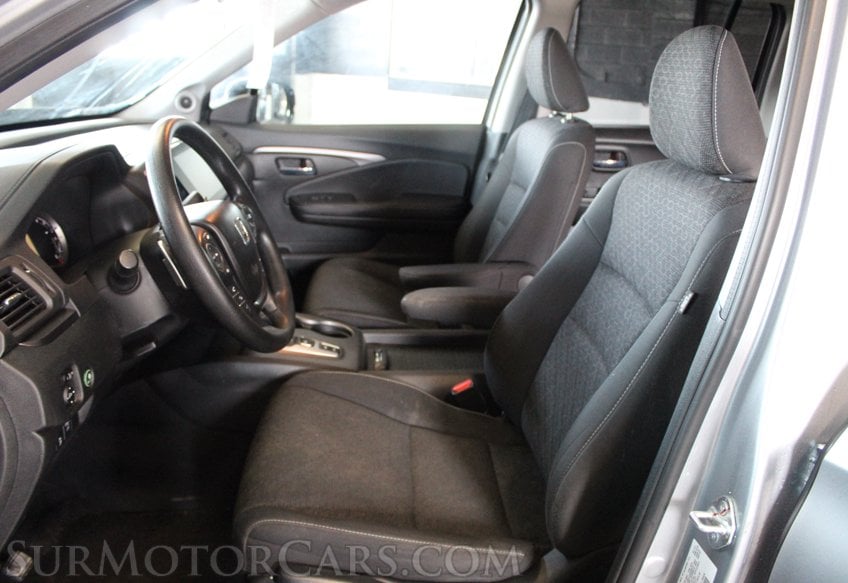 2021 Honda Ridgeline AWD Sport - Image 16