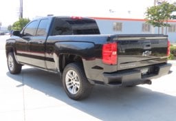2018 Chevrolet Silverado 1500 - Image 10