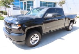 2018 Chevrolet Silverado 1500 - Image 2