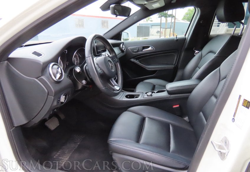 2017 Mercedes-Benz GLA 250 - Image 25