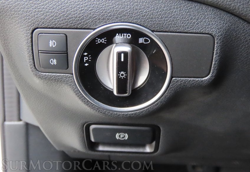 2017 Mercedes-Benz GLA 250 - Image 43