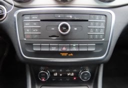 2017 Mercedes-Benz GLA 250 - Image 42
