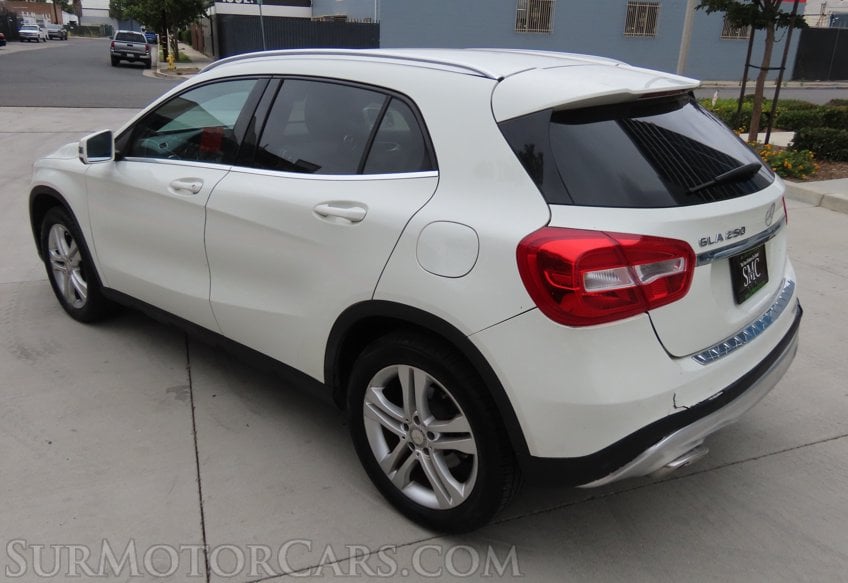 2017 Mercedes-Benz GLA 250 - Image 10