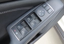 2017 Mercedes-Benz GLA 250 - Image 47
