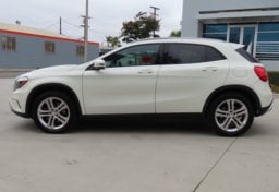 2017 Mercedes-Benz GLA 250 - Image 6