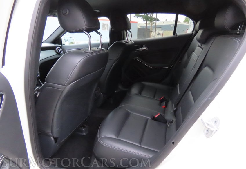 2017 Mercedes-Benz GLA 250 - Image 31