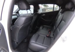 2017 Mercedes-Benz GLA 250 - Image 31