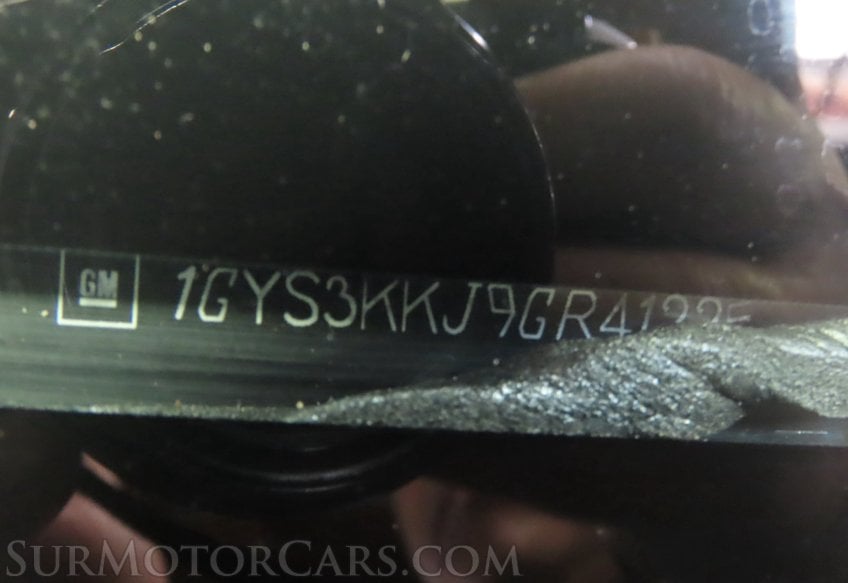 2016 Cadillac Escalade ESV Platinum - Image 18