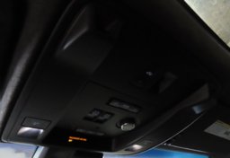 2016 Cadillac Escalade ESV Platinum - Image 51