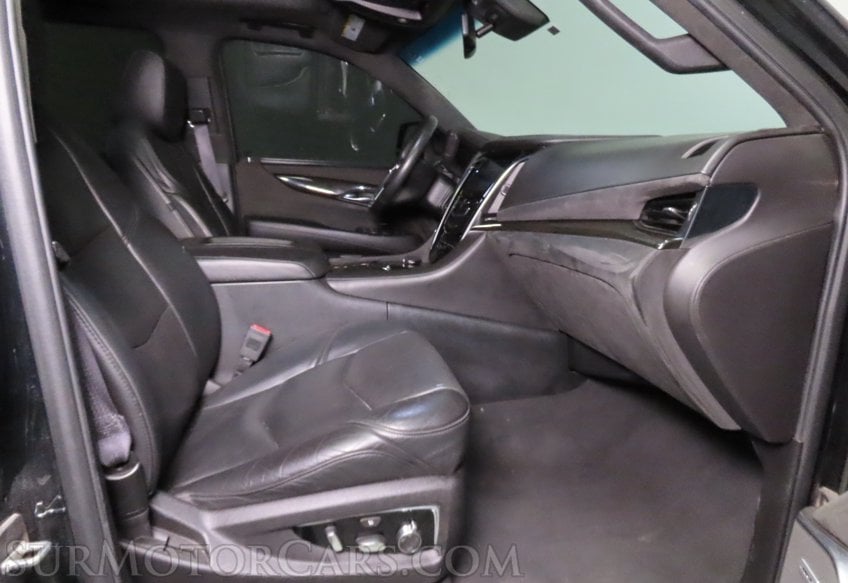2016 Cadillac Escalade ESV Platinum - Image 43