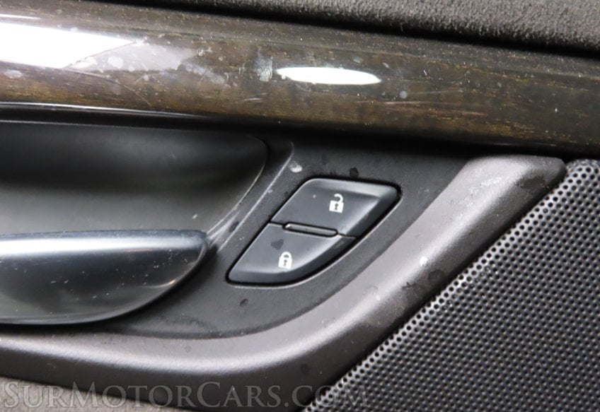 2016 Cadillac Escalade ESV Platinum - Image 31