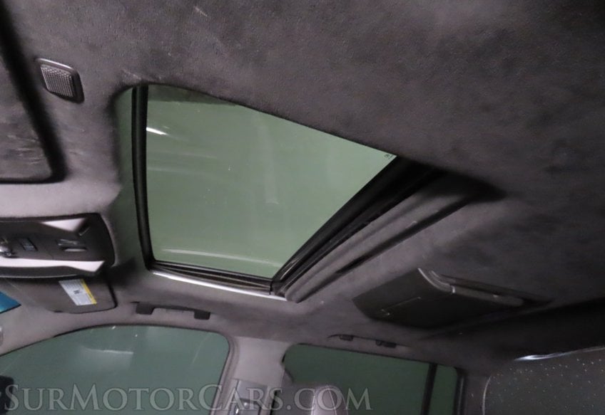 2016 Cadillac Escalade ESV Platinum - Image 28