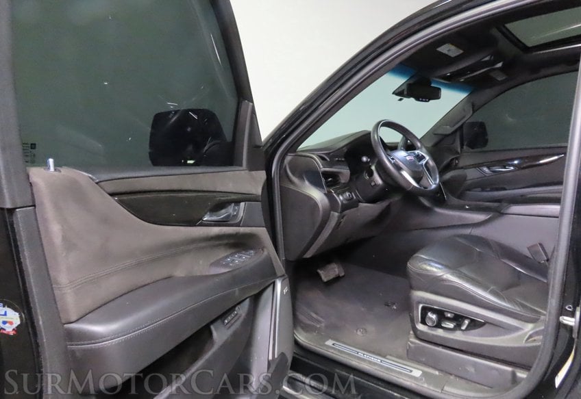 2016 Cadillac Escalade ESV Platinum - Image 36