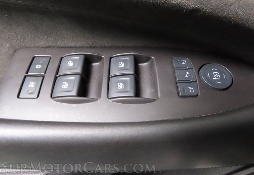 2016 Cadillac Escalade ESV Platinum - Image 32