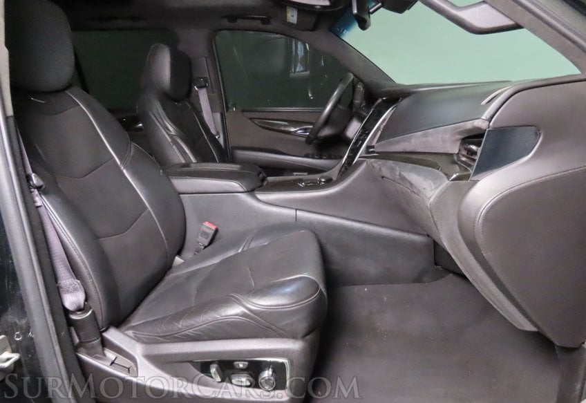 2016 Cadillac Escalade ESV Platinum - Image 44
