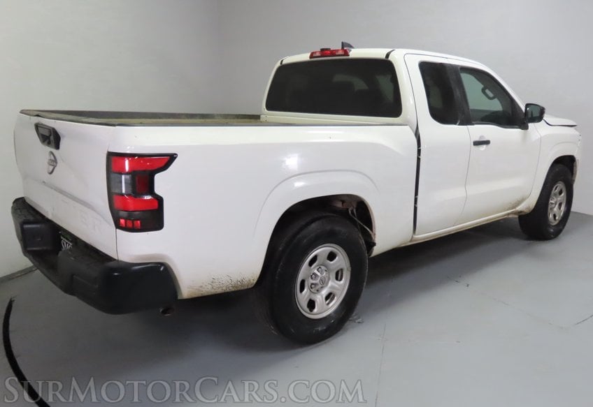 2024 Nissan Frontier S - Image 12