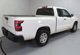 2024 Nissan Frontier S - Image 12